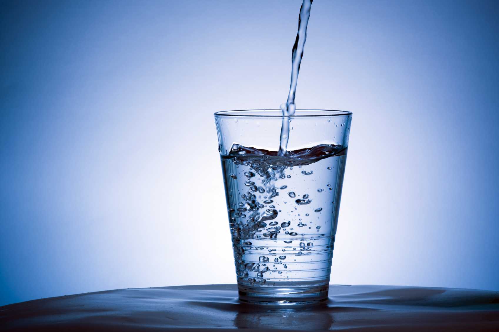 Clean-water-in-glass-1